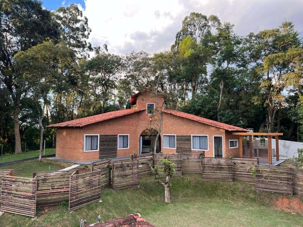 Casa em Condomnio - Aluguel - Granja Viana - Carapicuba - SP