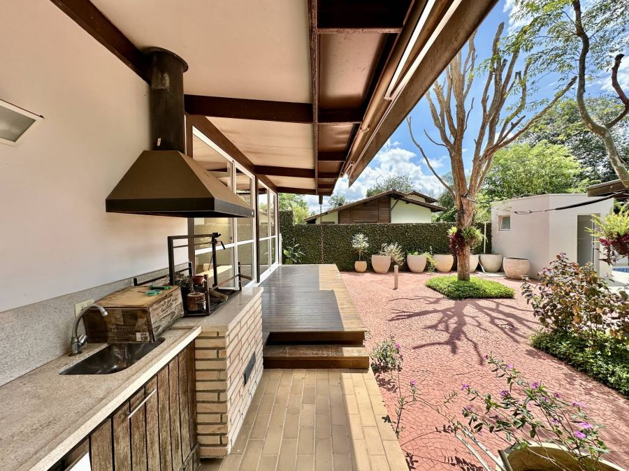 Casa em Condomínio - Venda - Granja Viana - Cotia - SP
