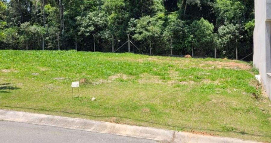 Terreno em Condomnio - Venda - Das Pedras - Cotia - SP