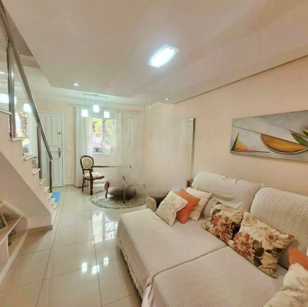 Casa em Condomínio - Venda - Granja Viana - Cotia - SP