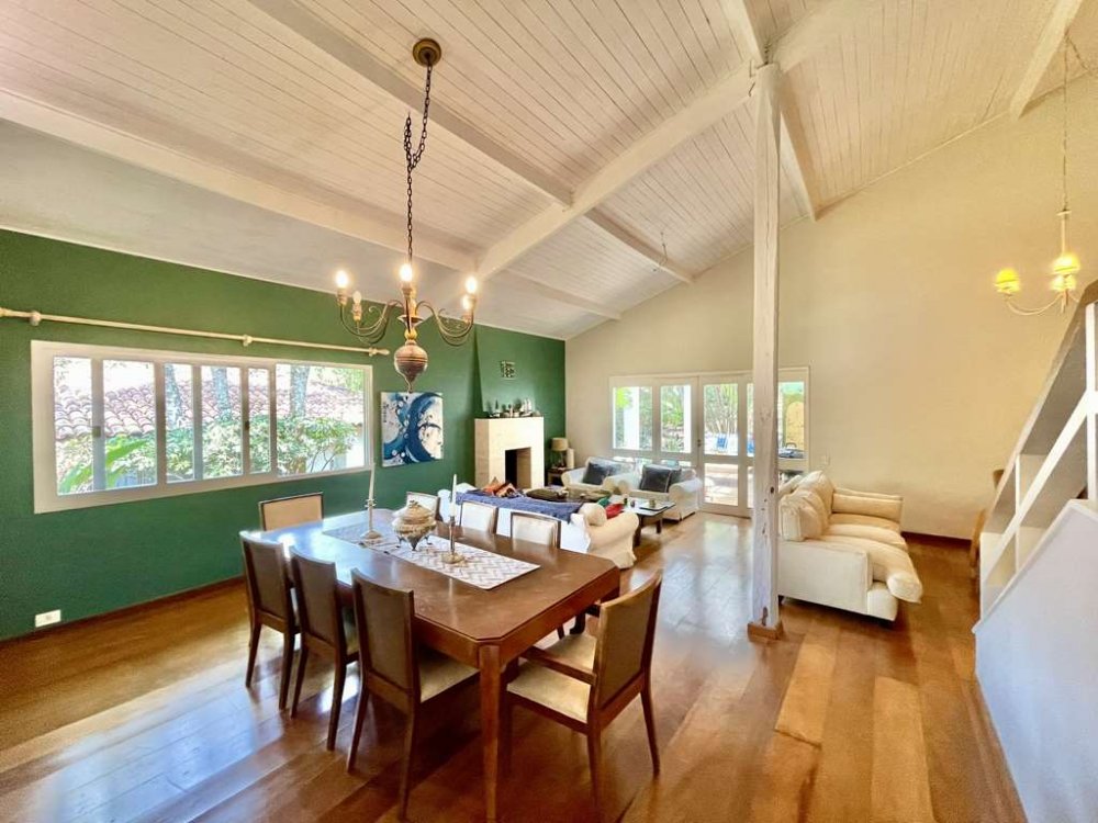 Casa em Condomínio - Venda - Granja Viana - Cotia - SP