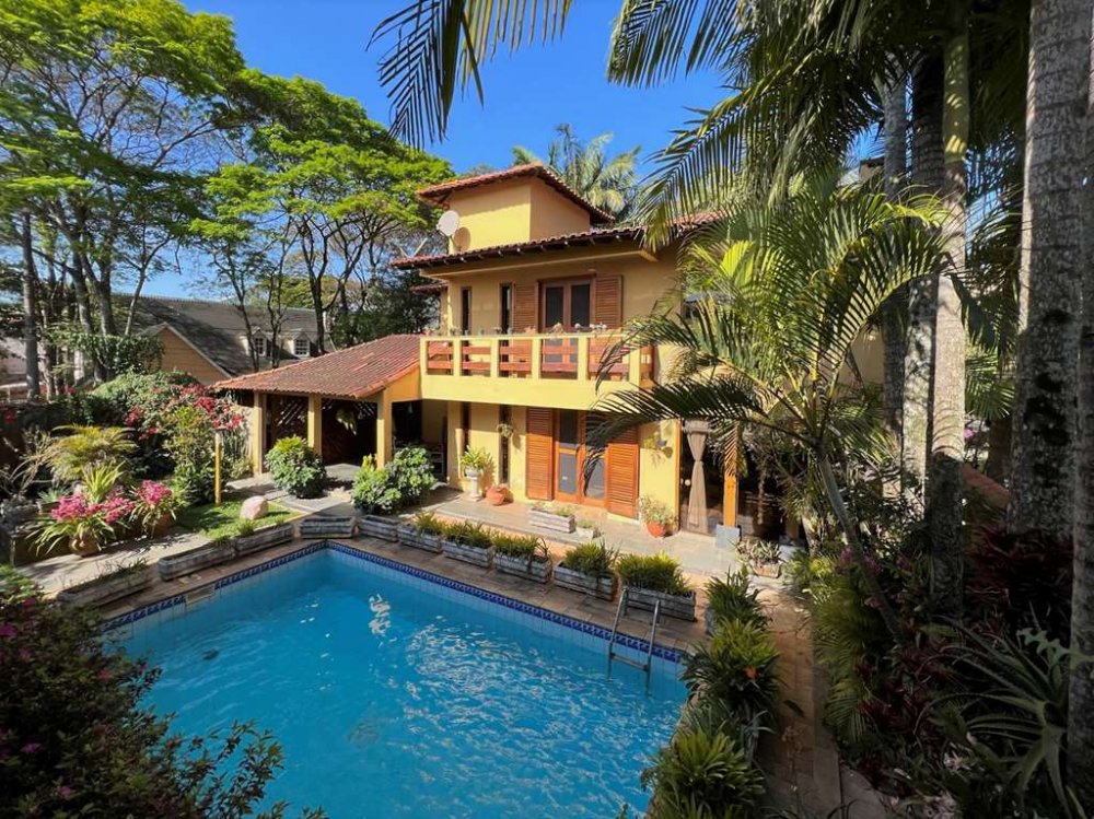 Casa em Condomínio - Venda - Granja Viana - Cotia - SP