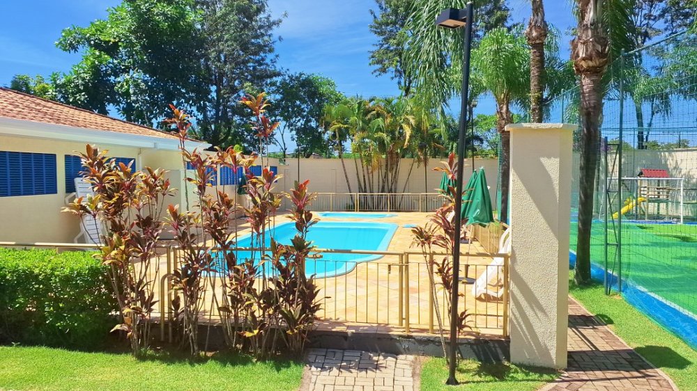 Casa em Condomínio - Aluguel - Granja Viana - Cotia - SP