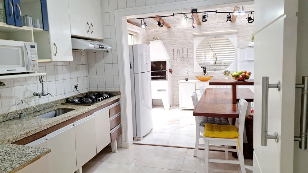 Casa em Condomínio - Venda - Granja Viana - Cotia - SP