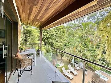 Casa excelente no Condom�nio S�o Paulo II